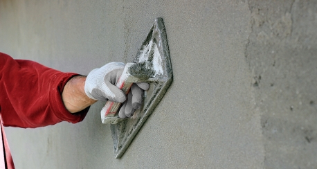 Berapa Ketebalan Plester Dinding yang Ideal Agar Tak Mudah Retak?
